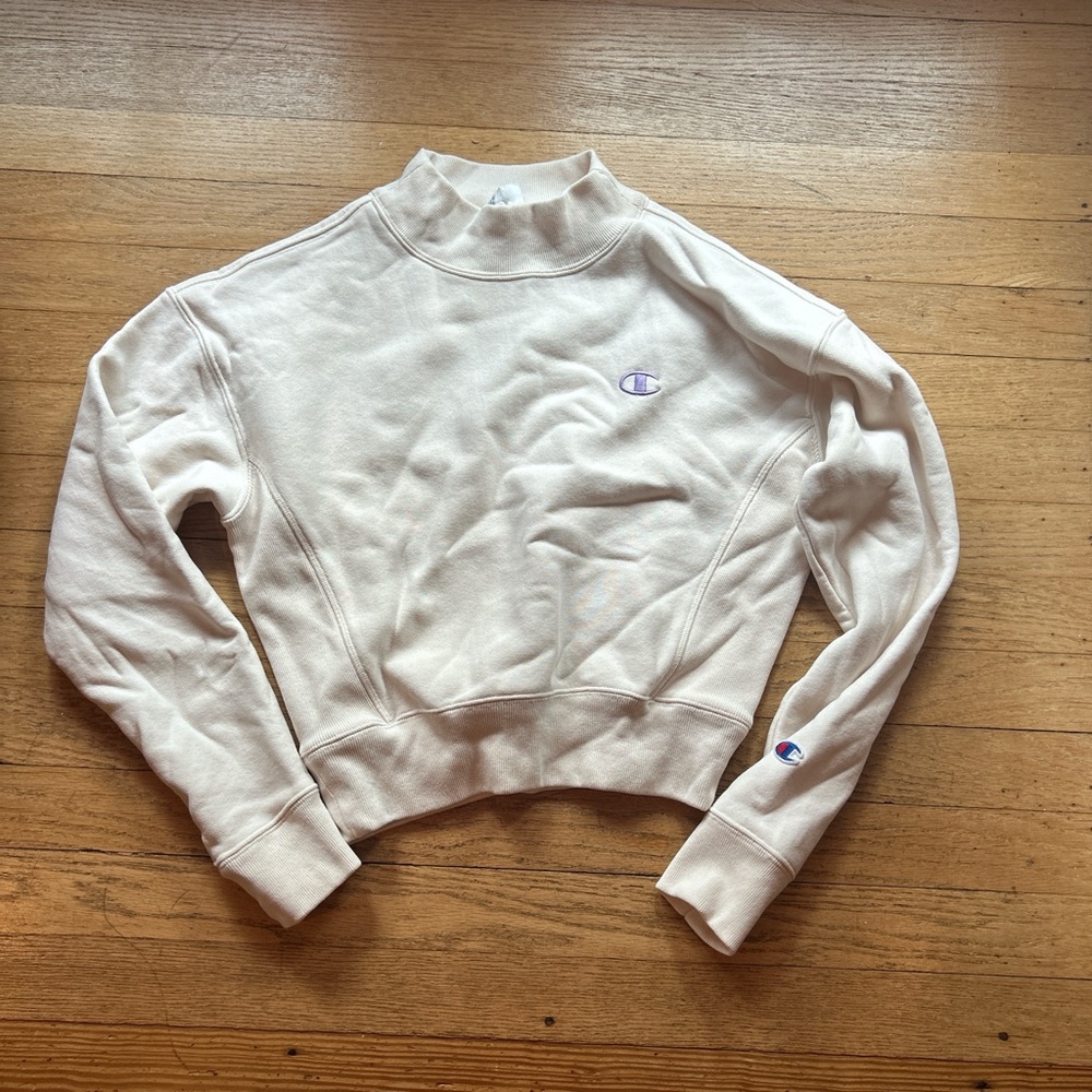 Champion Women's Off-White Sweatshirt